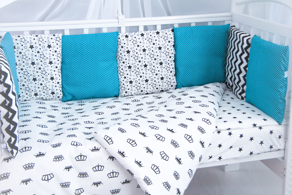 Комплект в кроватку съемные наволочки 6 предметов бязь КОРОНА