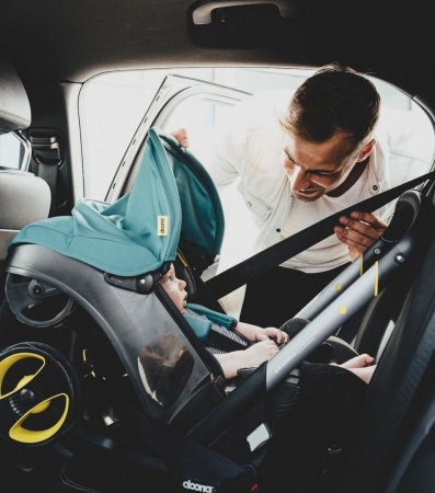 Детская коляска-автокресло Doona +