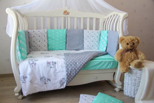 Комплект в кроватку съёмные наволочки 6 предметов бязь,поплин ЗАЙКИ