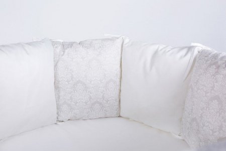 Комплект для круглой (овальной) кроватки Lappetti "Эстель"