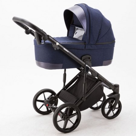 Детская коляска Adamex Marco 3 в 1