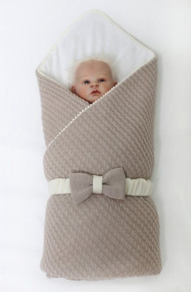 Плед трикотажный с поясом Lappetti