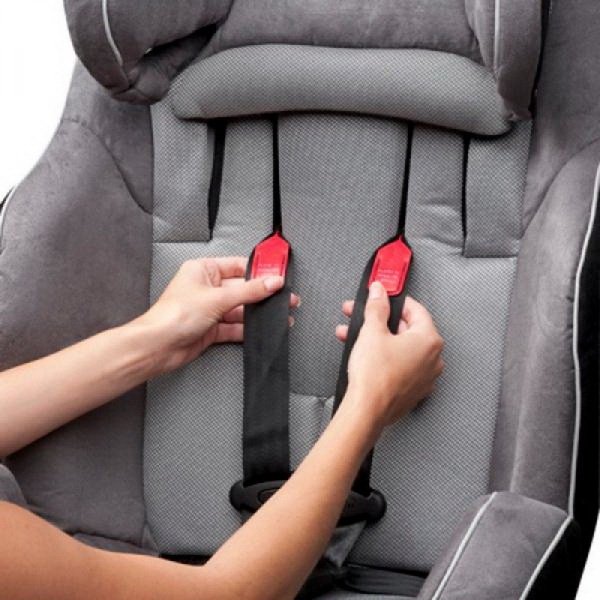 Детское автокресло EVENFLO Symphony e3 DLX