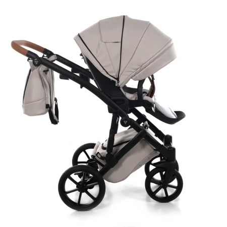 Детская коляска JUNAMA DIAMOND SPACE 2 в 1