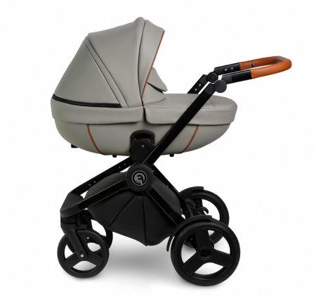 Детская коляска VERDI Futuro  2 в 1