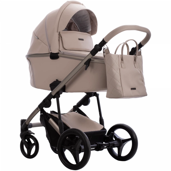 Детская коляска  Bebetto Loren Sand 2 в 1