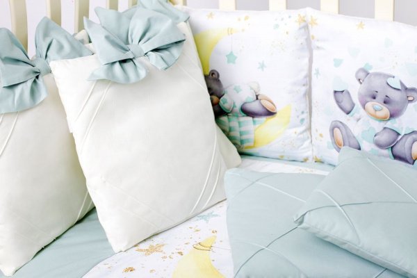 Комплект в кроватку Премиум ПАННО 5 шт.съемн.навол. подушками 6 предм. Мишка на луне(мятный)