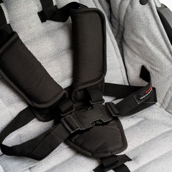 Детская прогулочная коляска Oyster Zero Gravity