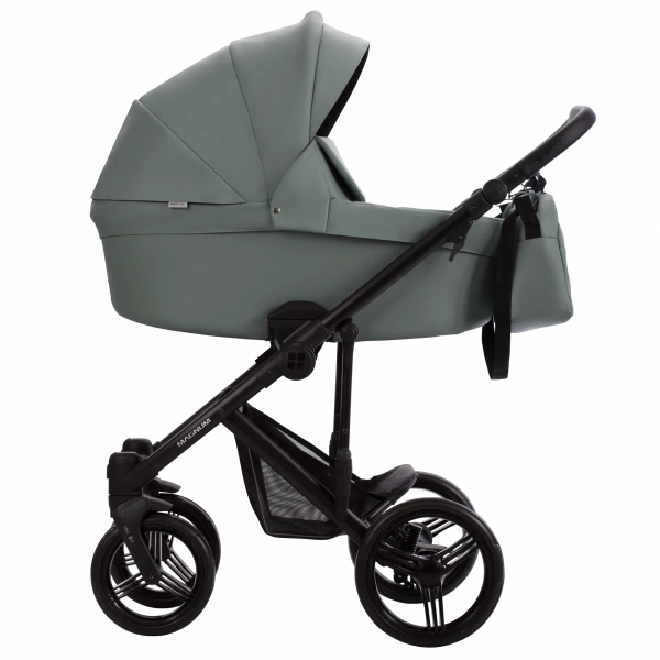 Детская коляска Bebetto Magnum Light Pro 2 в 1