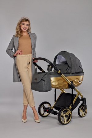 Детская коляска ADAMEX Chantal Star Collection 3 в 1