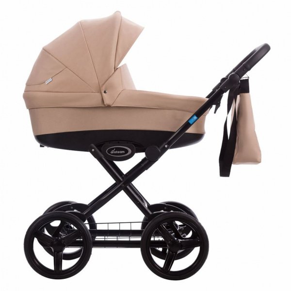 Детская коляска  Aroteam Toledo 3 в 1