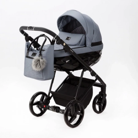 Детская коляска  Adamex Quantum 2 в 1